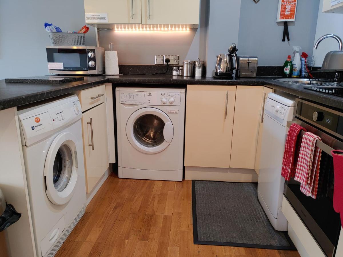 The Bath House Apartments - Free 1St Breakfast - Free Parking Eksteriør bilde