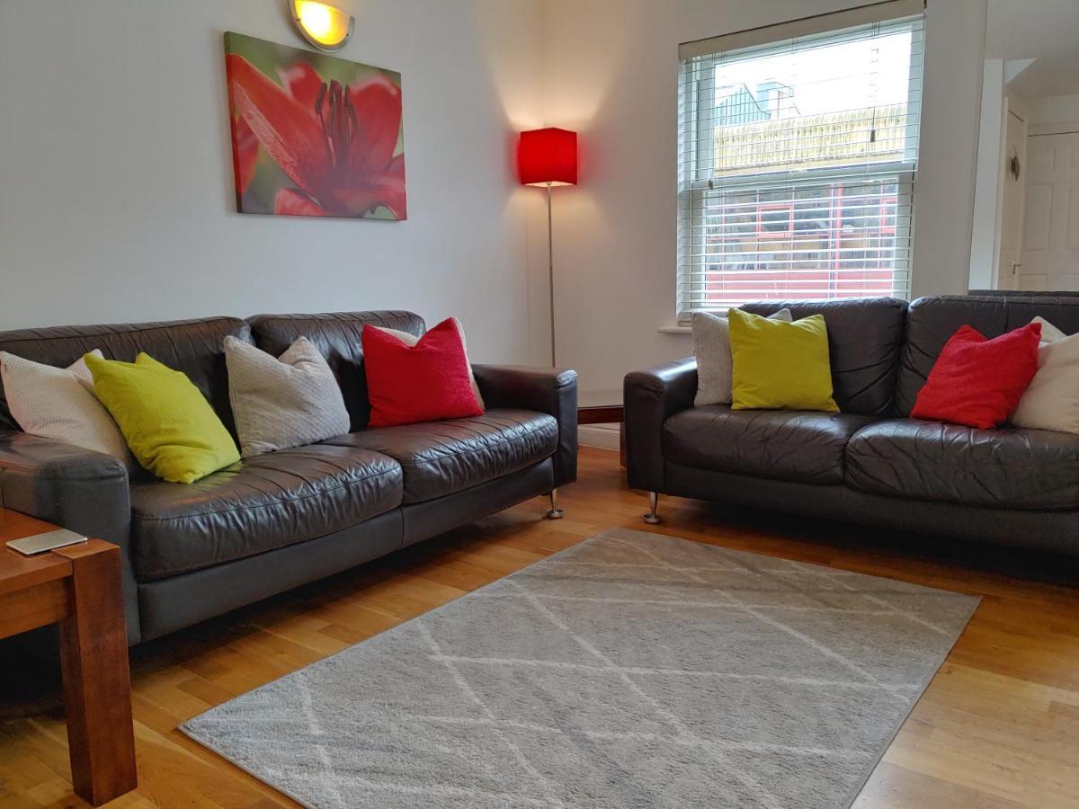 The Bath House Apartments - Free 1St Breakfast - Free Parking Eksteriør bilde